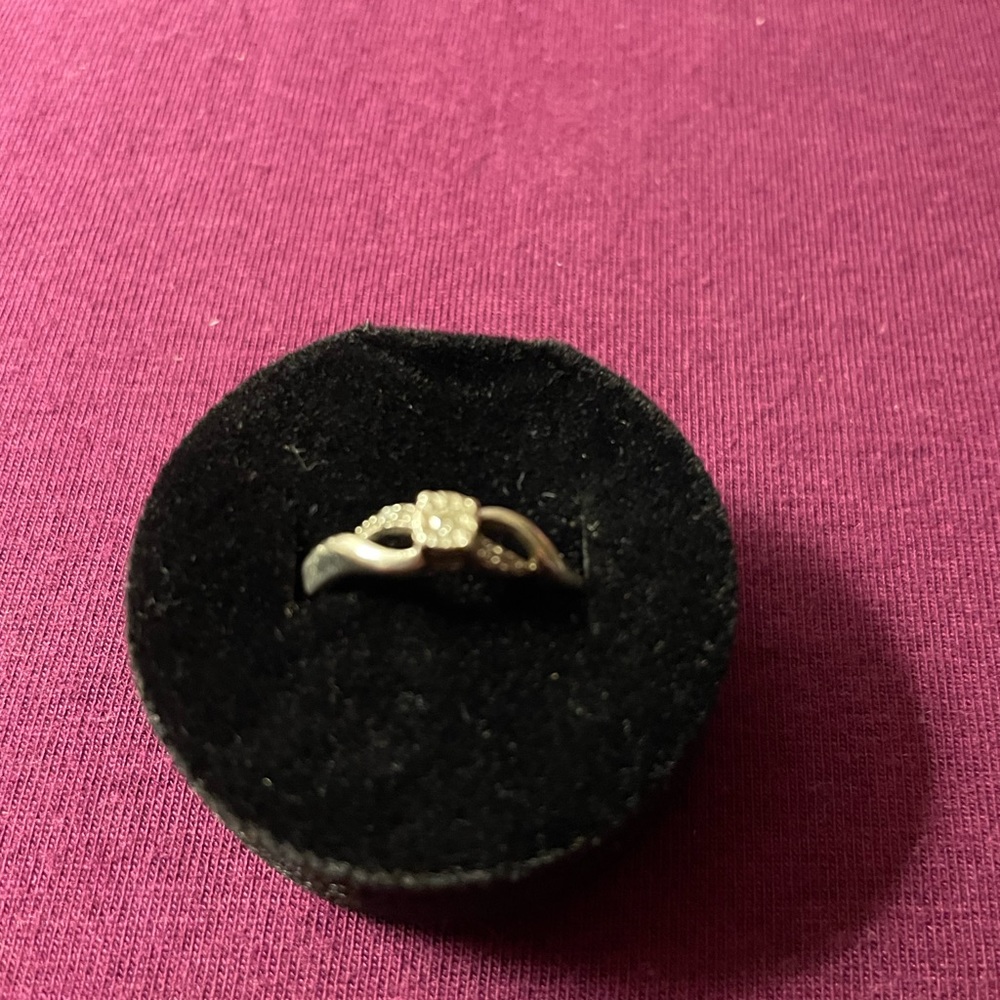 Promise Ring - Picture 6 of 6